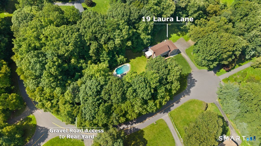 19 Laura Lane Oxford CT 06478