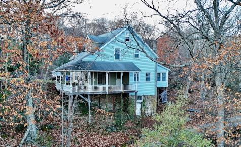 88 Rocky Rest Road Shelton CT 06484
