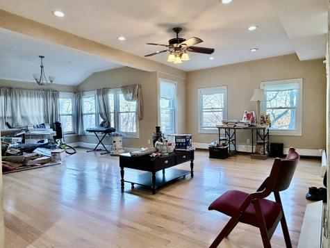 88 Rocky Rest Road Shelton CT 06484