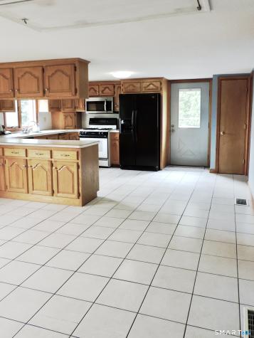 11 Bailey Road East Haddam CT 06423