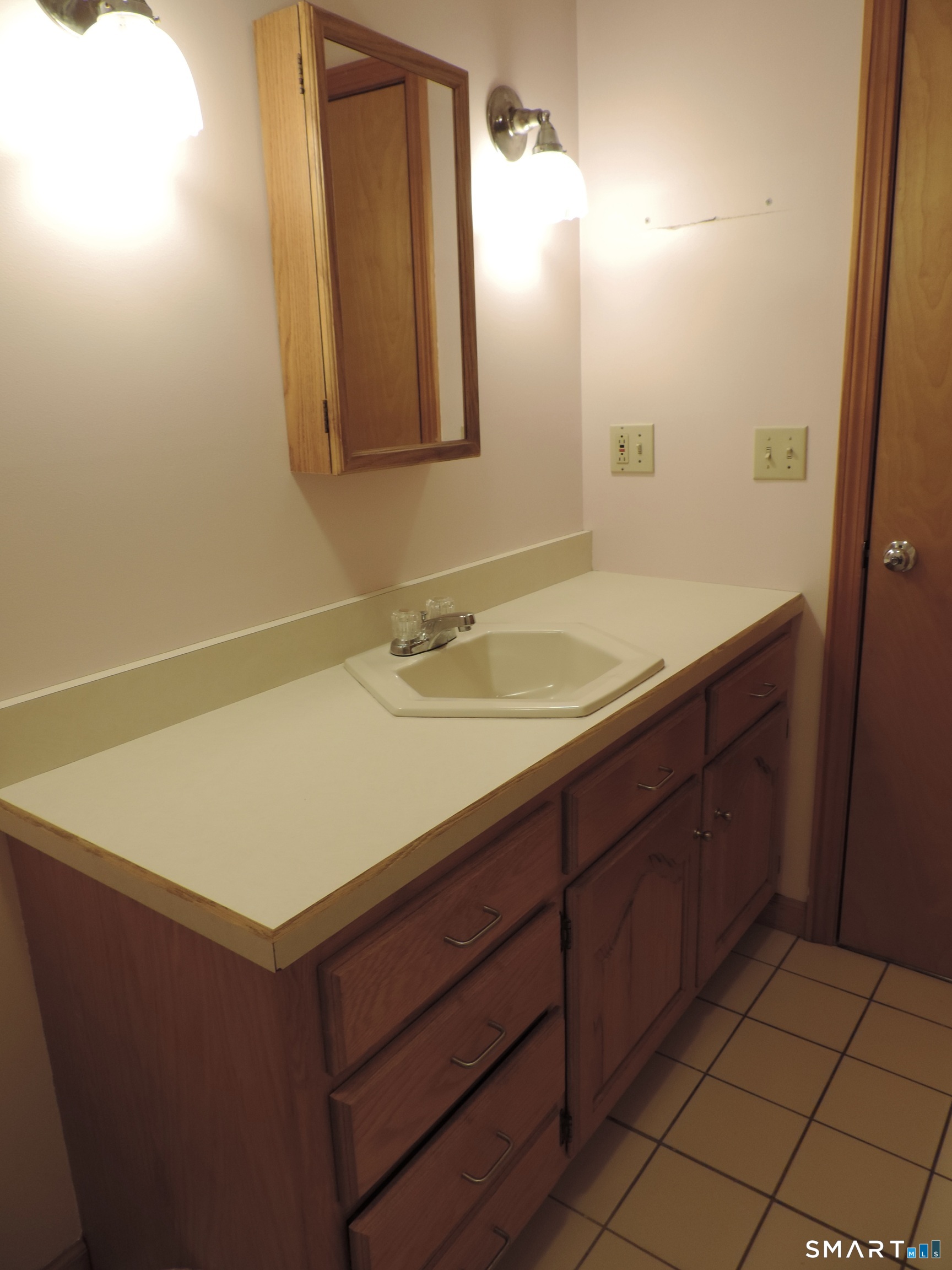 11 Bailey Road East Haddam CT 06423