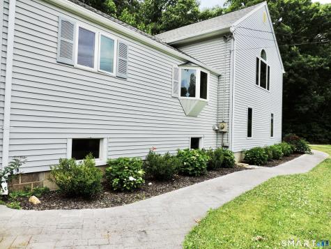 11 Bailey Road East Haddam CT 06423