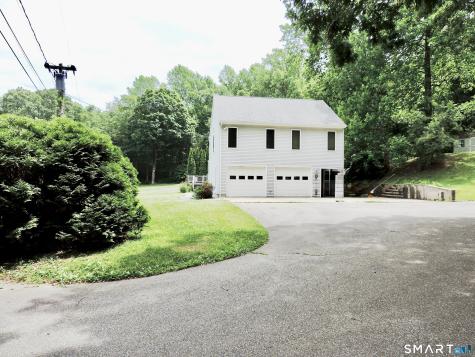 11 Bailey Road East Haddam CT 06423