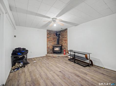 20 Quarry Hill Road Waterbury CT 06706