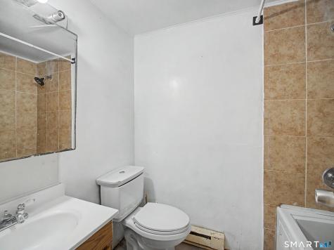 20 Quarry Hill Road Waterbury CT 06706