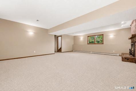 17 Green Hill Road Bethany CT 06524