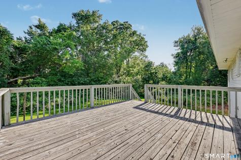 17 Green Hill Road Bethany CT 06524