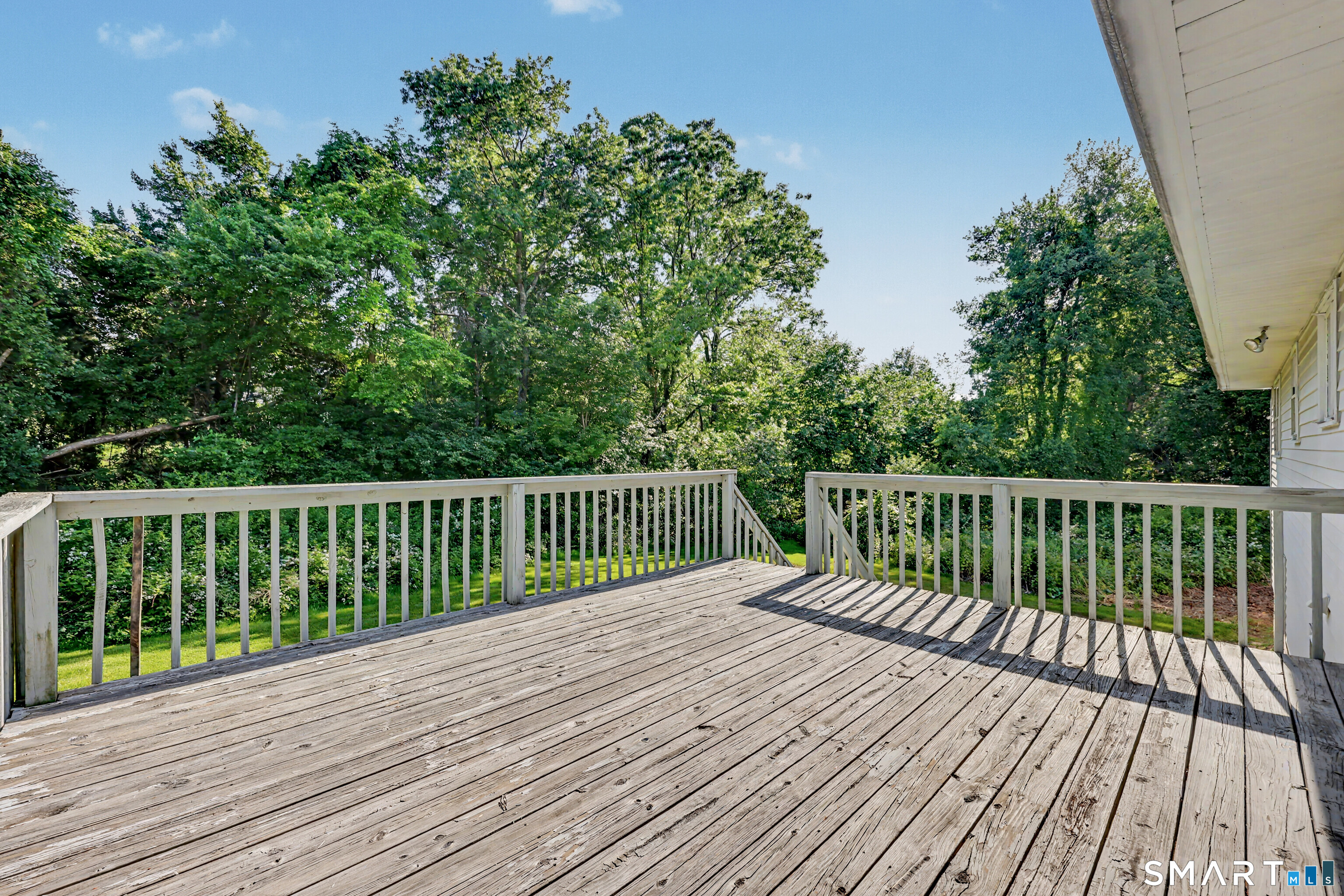 17 Green Hill Road Bethany CT 06524
