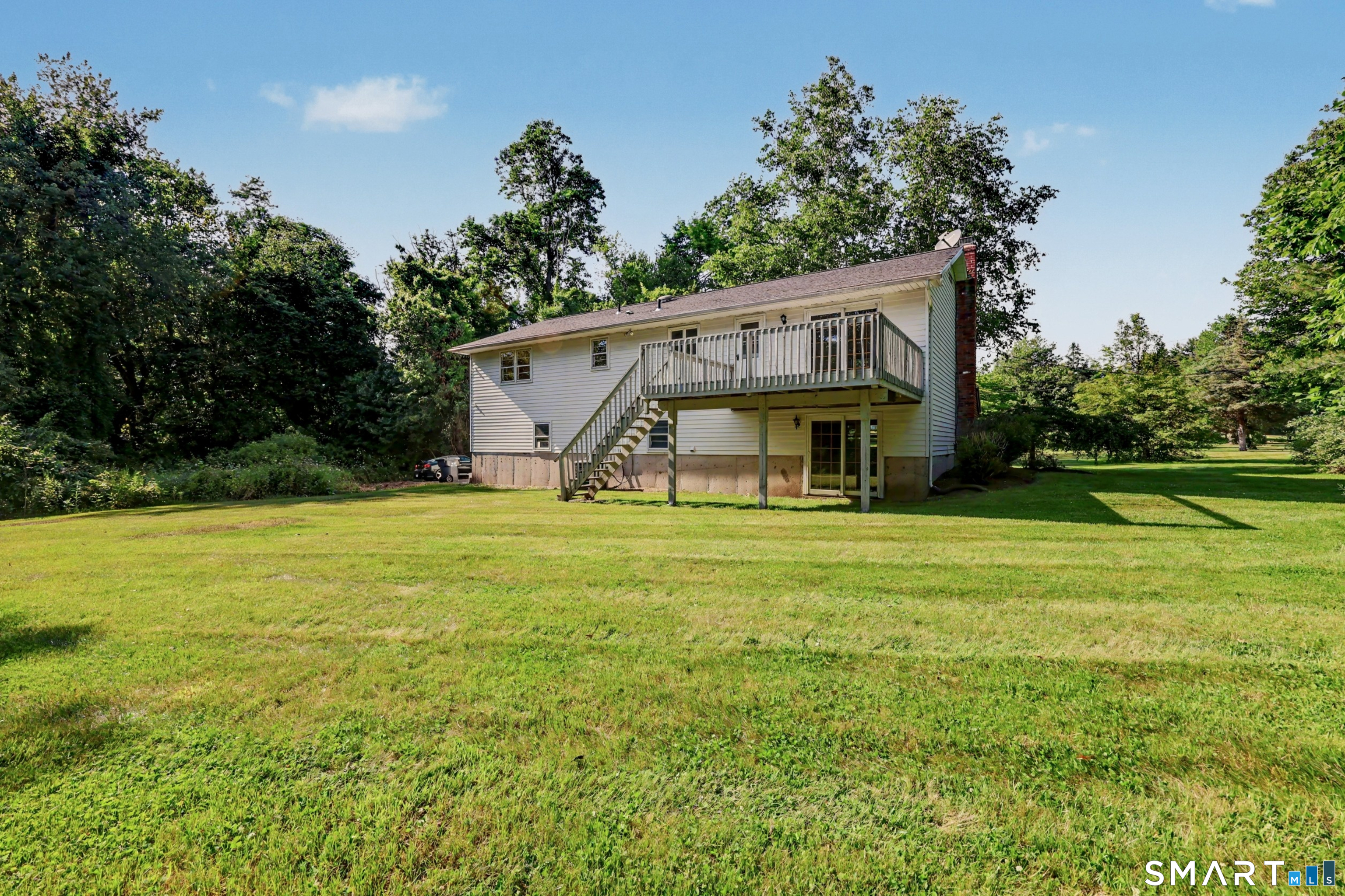 17 Green Hill Road Bethany CT 06524