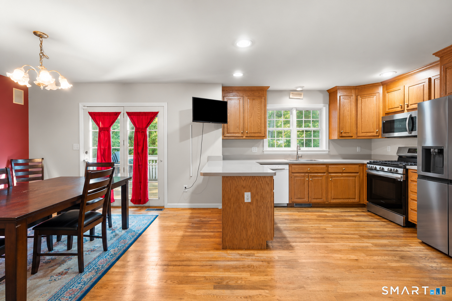 340 Macon Drive Bridgeport CT 06606