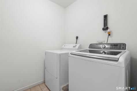 340 Macon Drive Bridgeport CT 06606