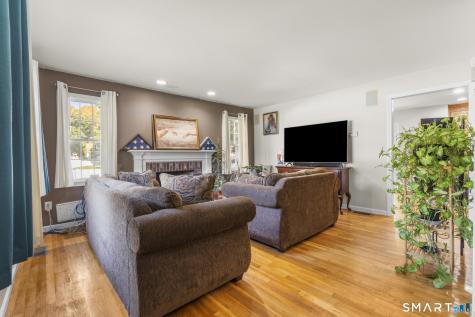 340 Macon Drive Bridgeport CT 06606