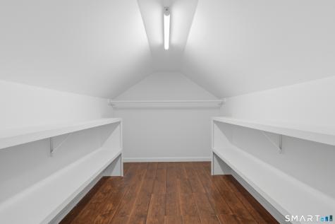 26 Crescent Drive Danbury CT 06810