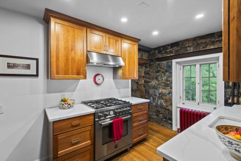 128 Blake Road Hamden CT 06517