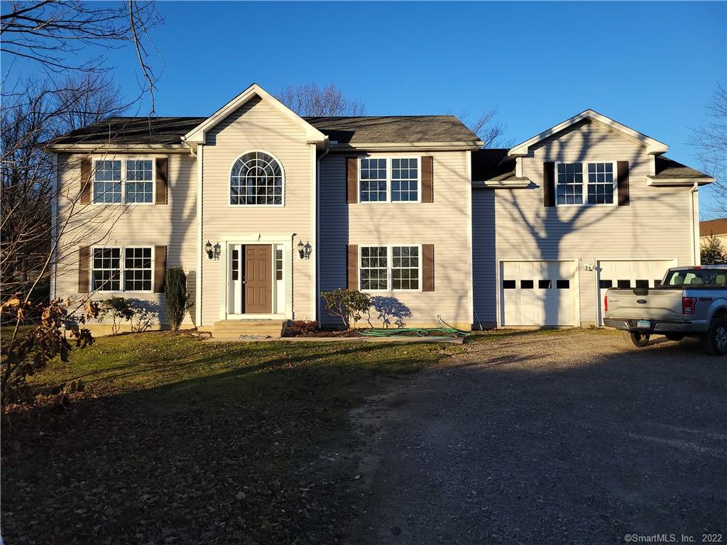 34 Fawn Meadow Drive Naugatuck CT 06770