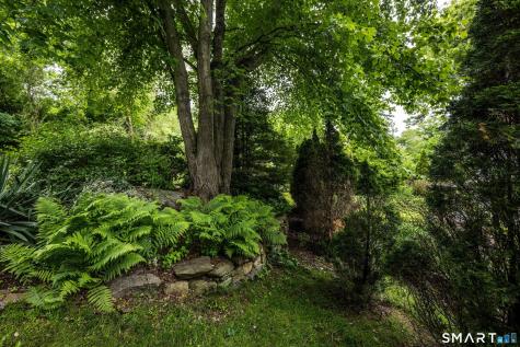 167 Saybrook Road Haddam CT 06441