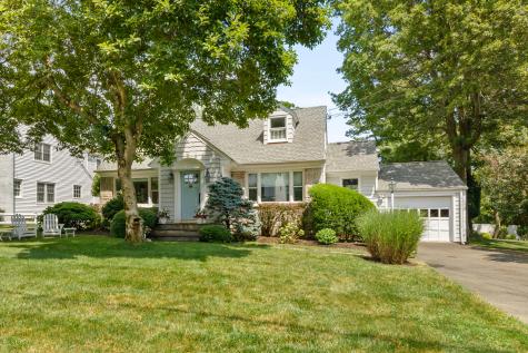 33 Ridgeley Street Darien CT 06820
