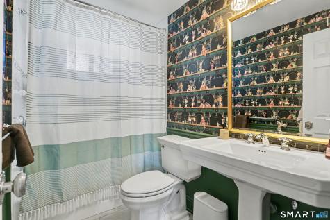 11 Oldfield Drive Fairfield CT 06824