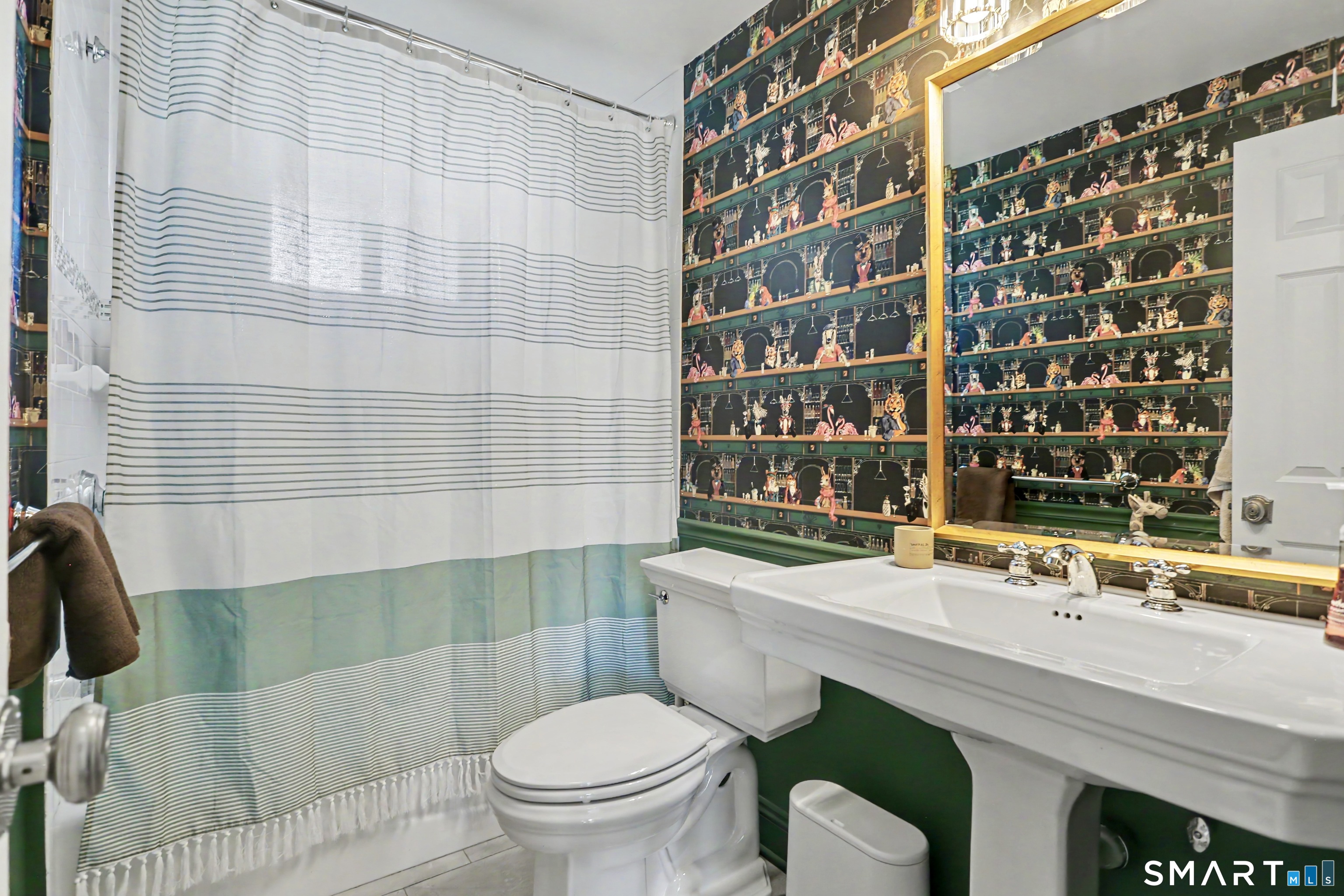 11 Oldfield Drive Fairfield CT 06824