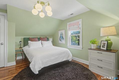 11 Oldfield Drive Fairfield CT 06824