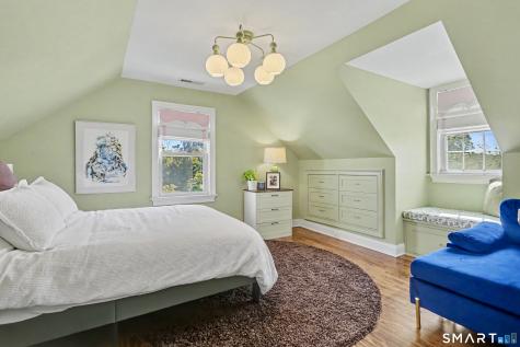 11 Oldfield Drive Fairfield CT 06824