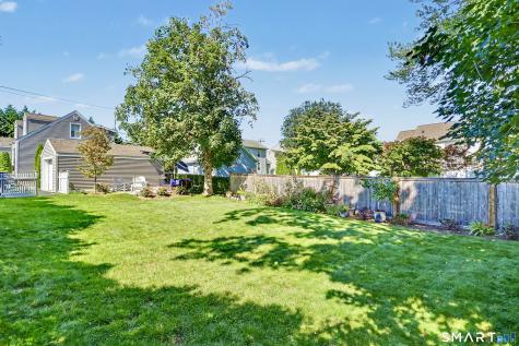 11 Oldfield Drive Fairfield CT 06824
