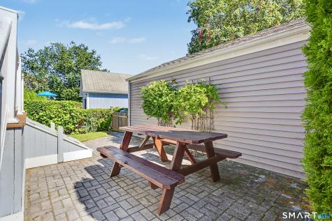 11 Oldfield Drive Fairfield CT 06824