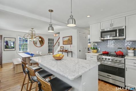 11 Oldfield Drive Fairfield CT 06824