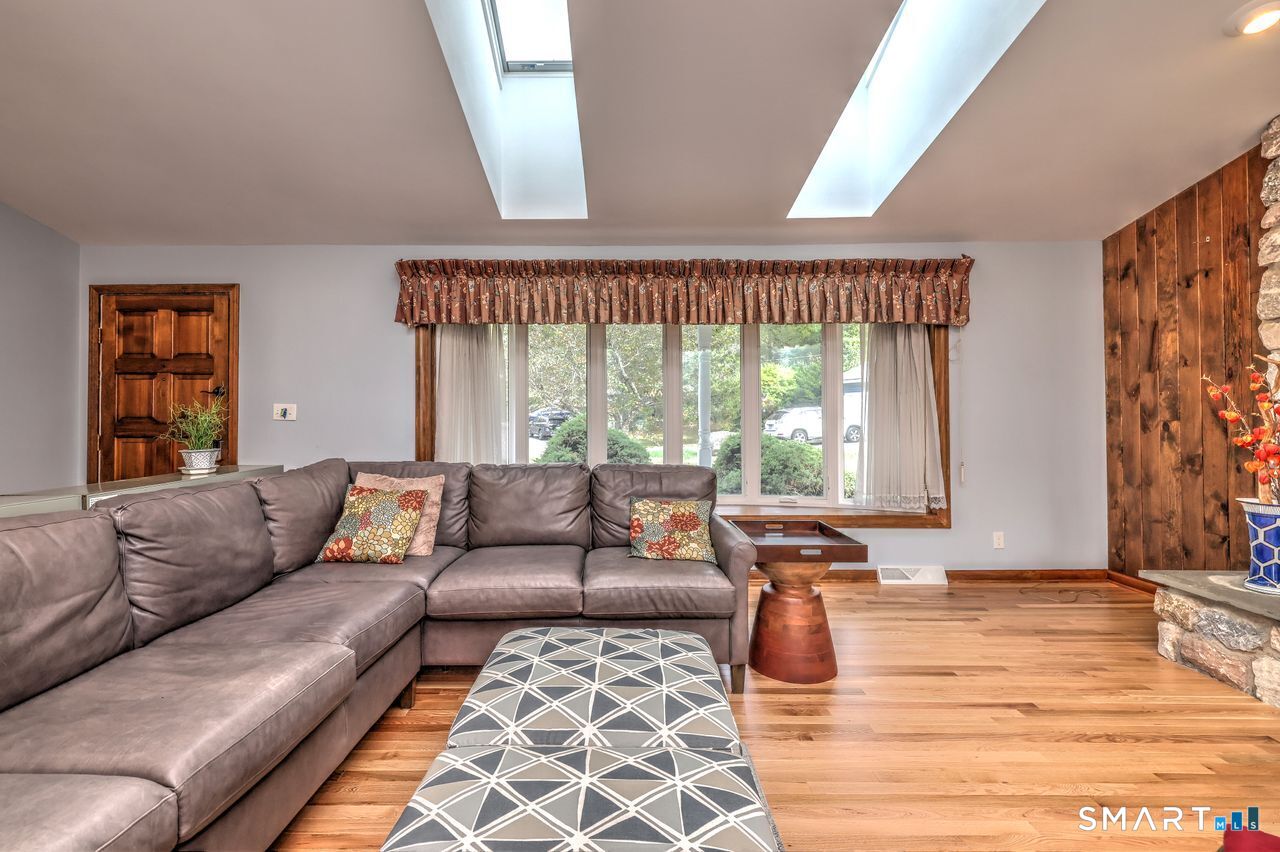 90 Brook Hill Road Hamden CT 06514