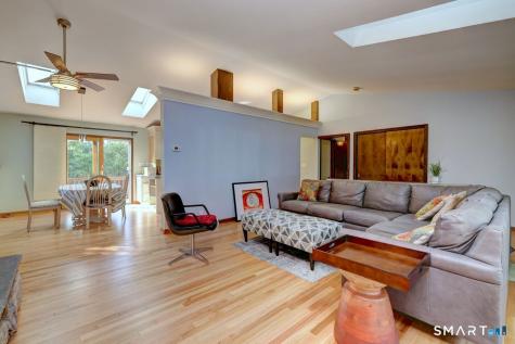 90 Brook Hill Road Hamden CT 06514