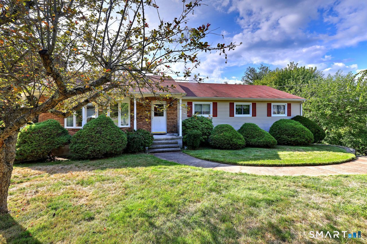90 Brook Hill Road Hamden CT 06514
