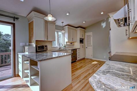 90 Brook Hill Road Hamden CT 06514