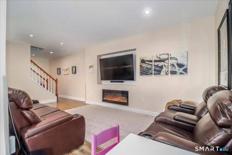 12 Cree Trail Shelton CT 06484