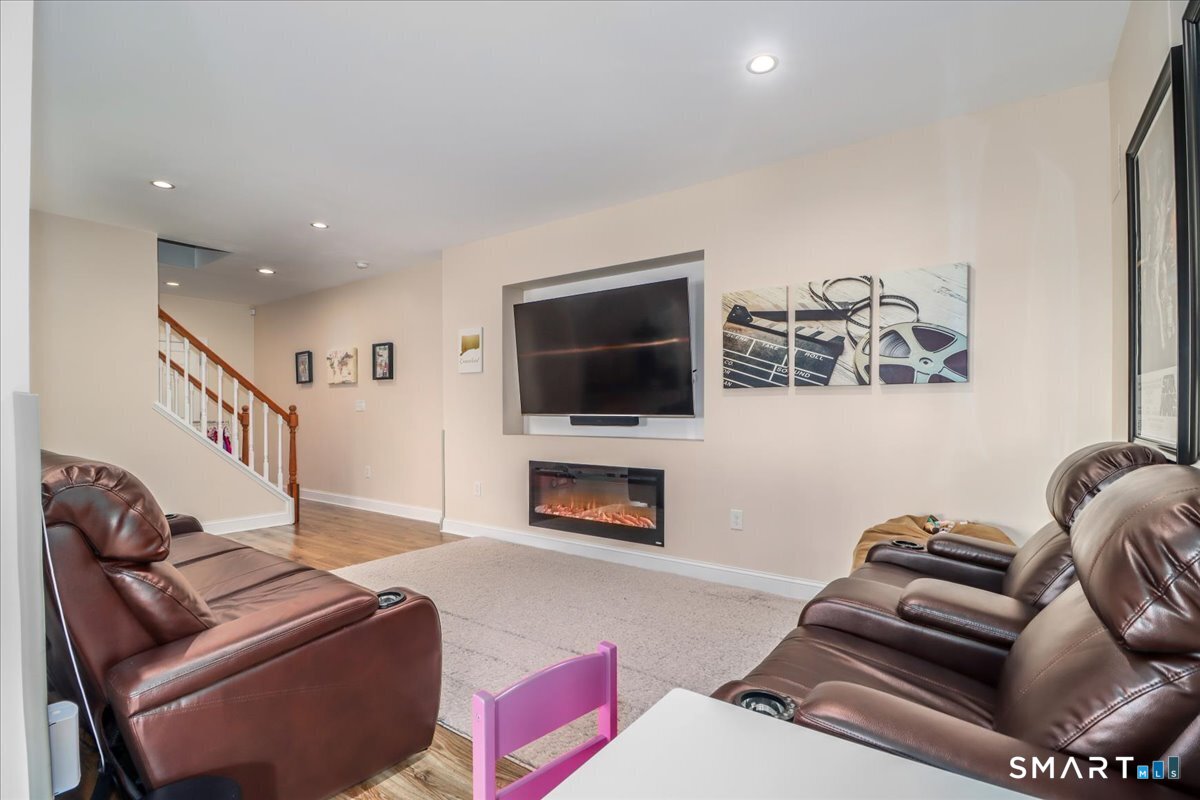12 Cree Trail Shelton CT 06484