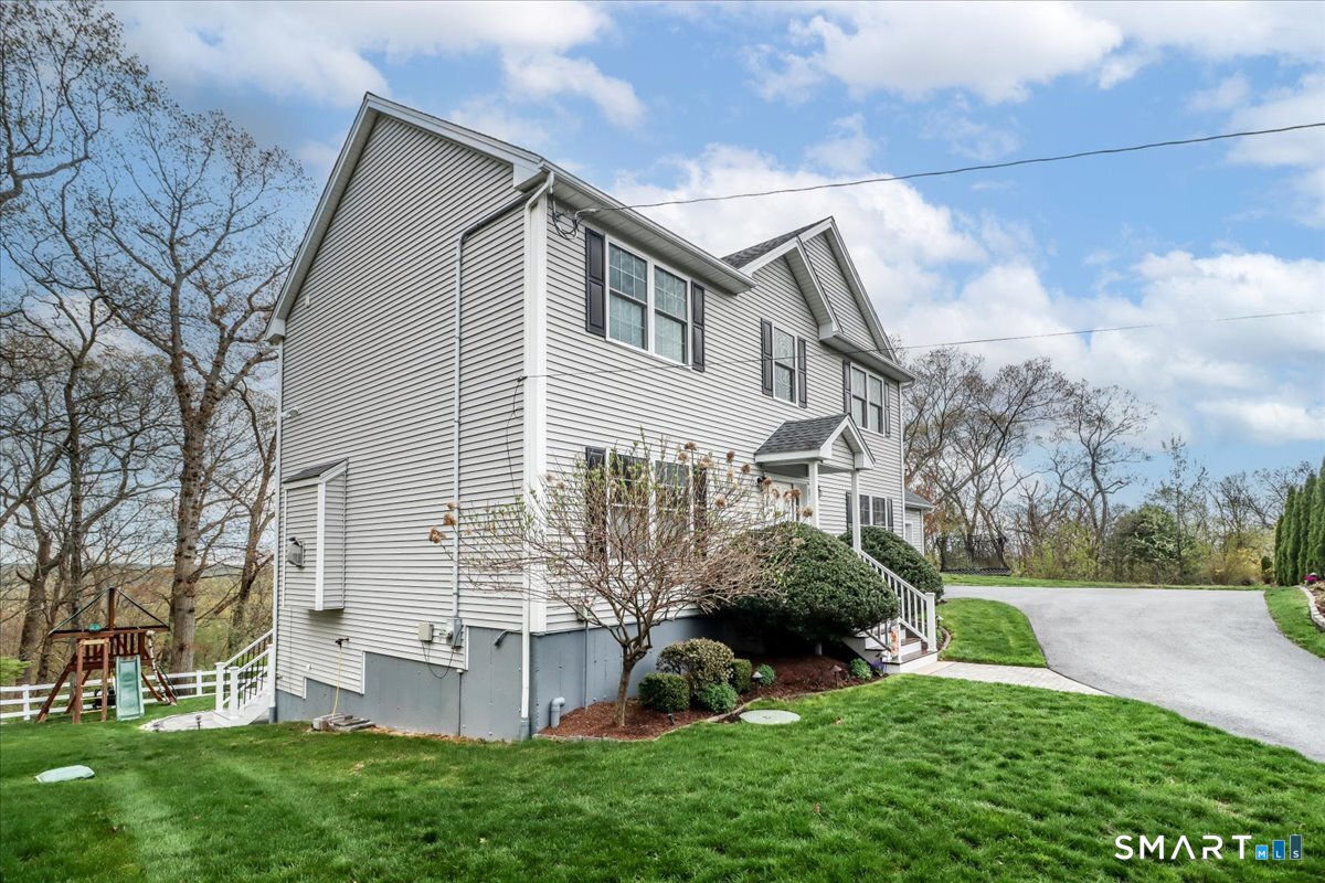 12 Cree Trail Shelton CT 06484
