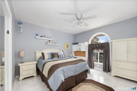 22 Brook View Drive Scituate RI 02831