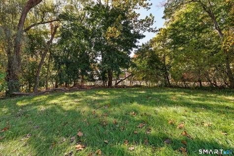 5 Mayfair Court Bloomfield CT 06002