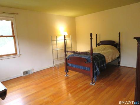 20 Watch Hill Road Cheshire CT 06410