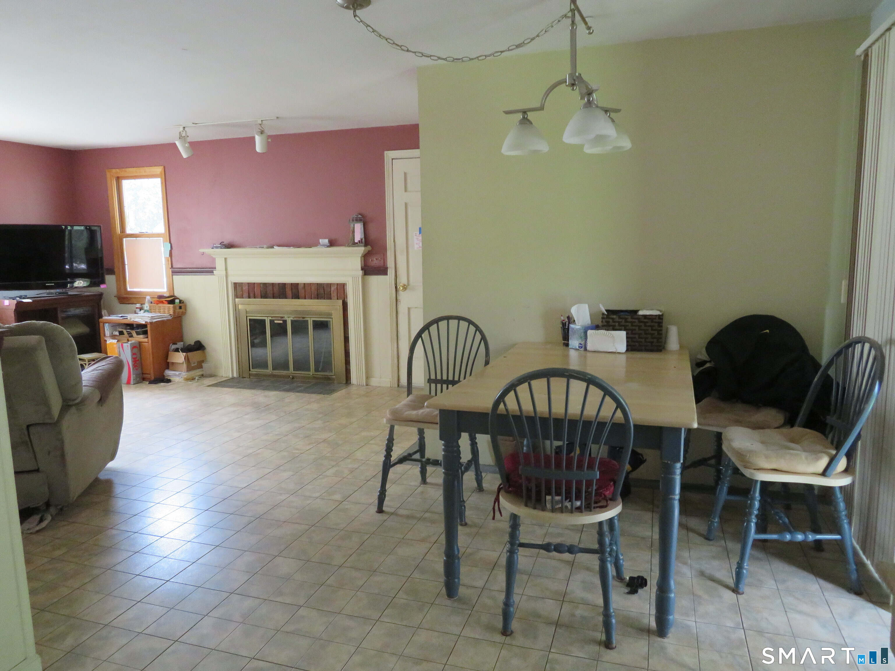 20 Watch Hill Road Cheshire CT 06410