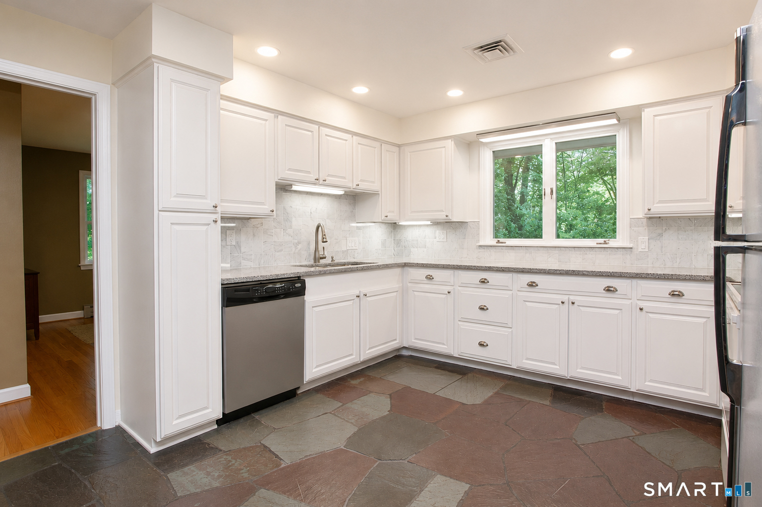 17 Wright Drive Avon CT 06001