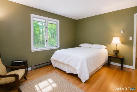 17 Wright Drive Avon CT 06001