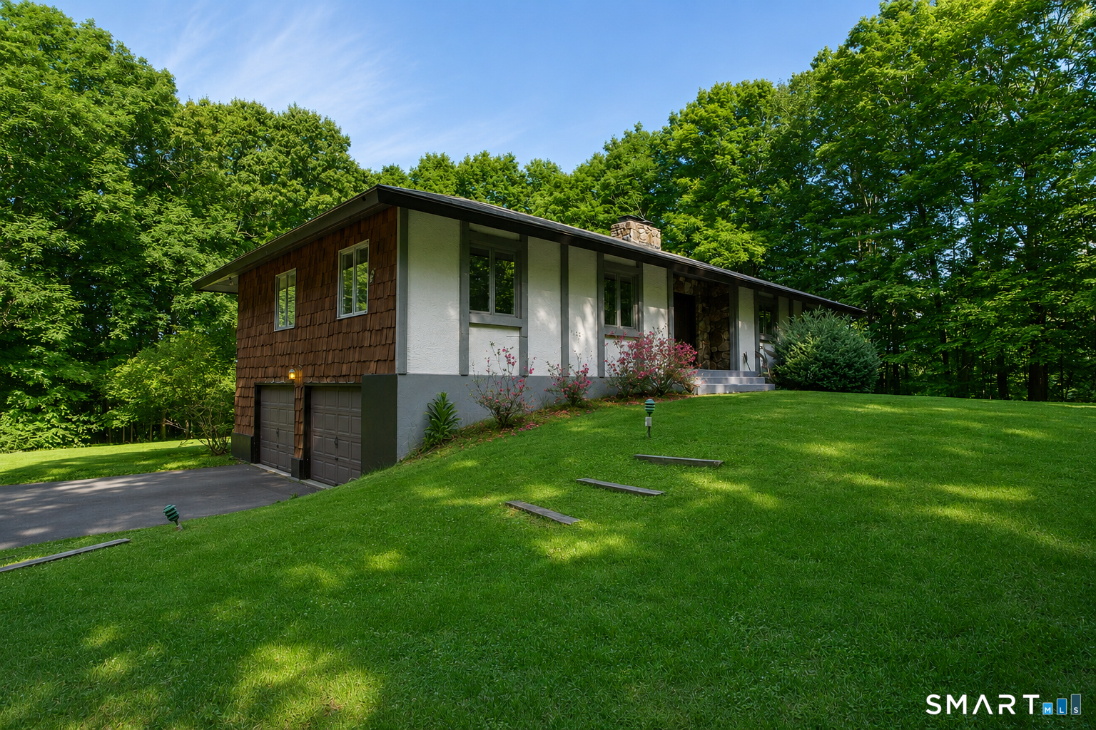 17 Wright Drive Avon CT 06001