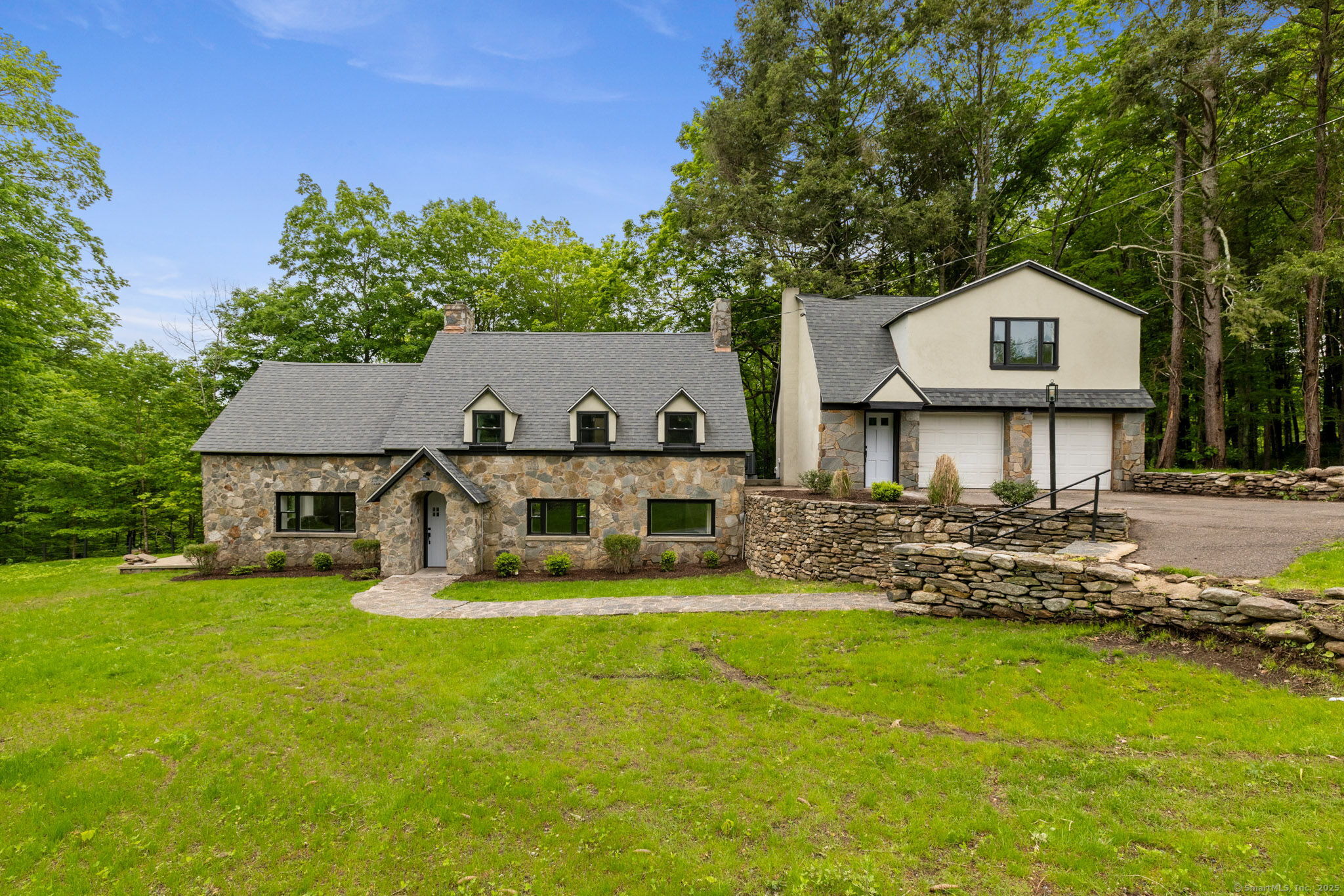 64 Long Hill Road Andover CT 06232