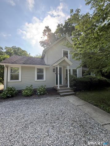 179 Niantic River Road Waterford CT 06385