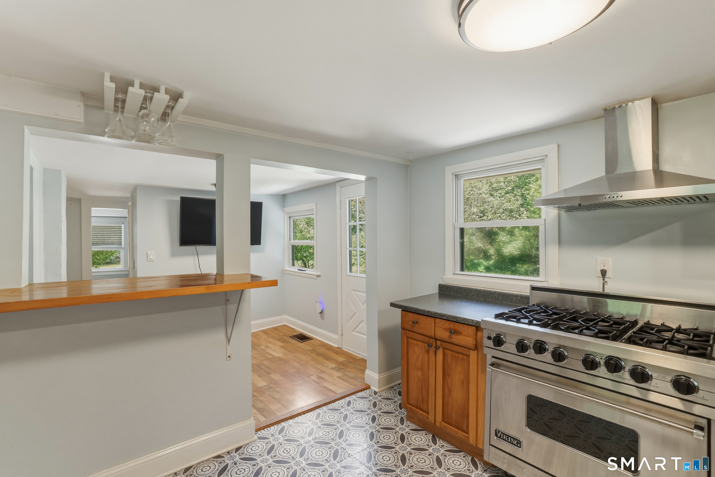 179 Niantic River Road Waterford CT 06385