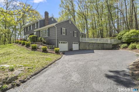 7 Arapaho Road Brookfield CT 06804