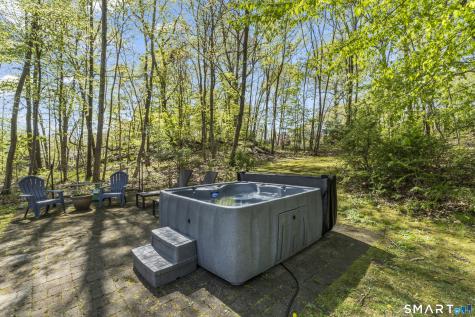 7 Arapaho Road Brookfield CT 06804