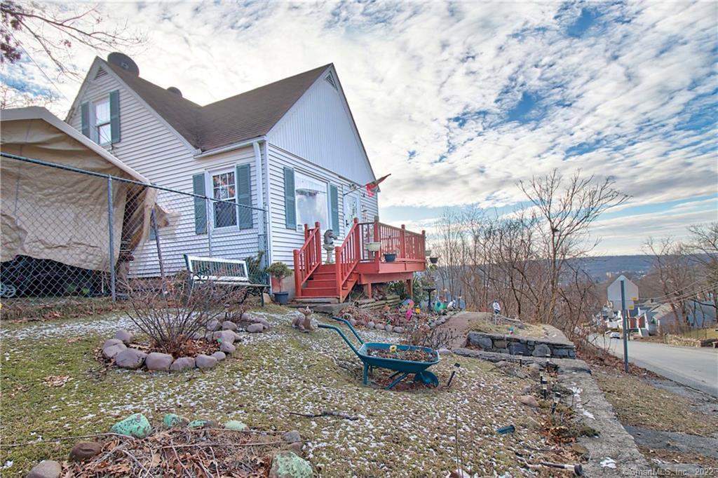 250 Wall Street Waterbury CT 06704