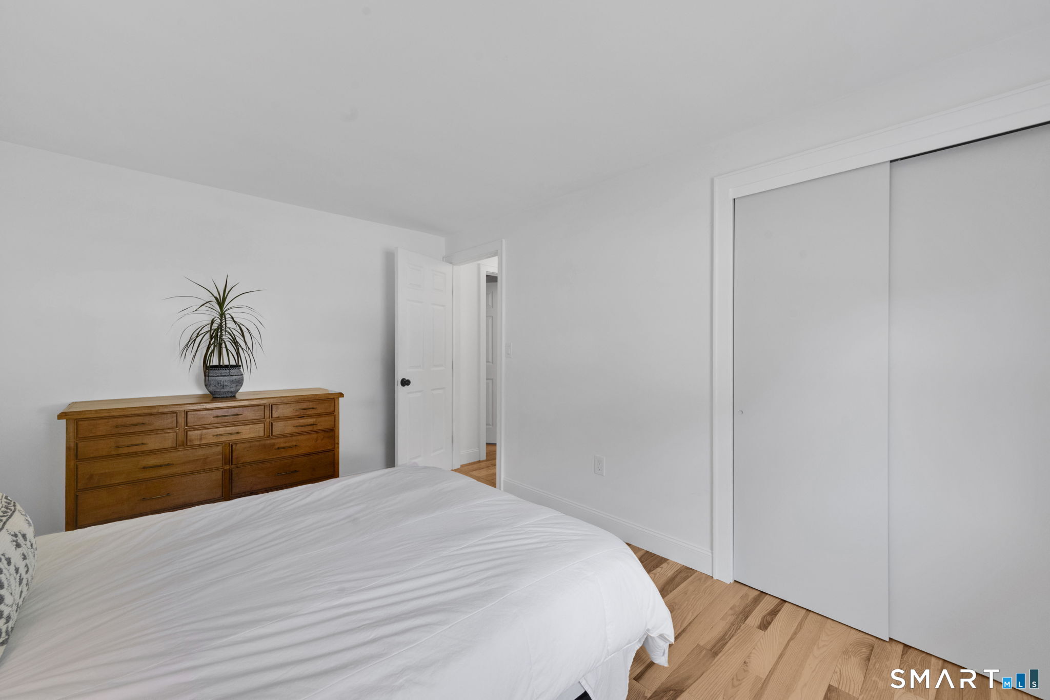 20 North Road East Granby CT 06026