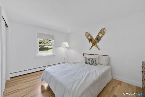 20 North Road East Granby CT 06026